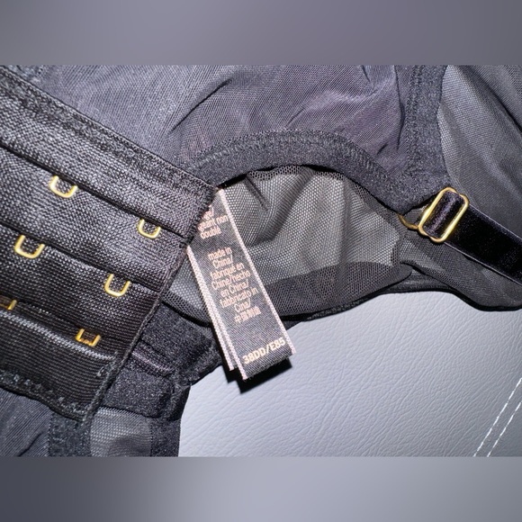 Victoria’s Secret Mesh Bralette - Picture 4 of 4